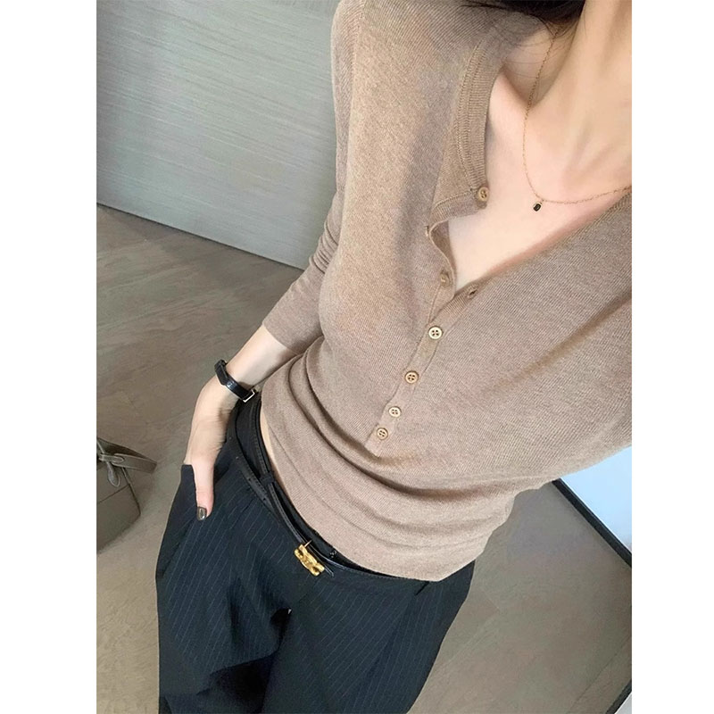 Women Fashion Designers - Women Long Sleeved Top V-neck Button