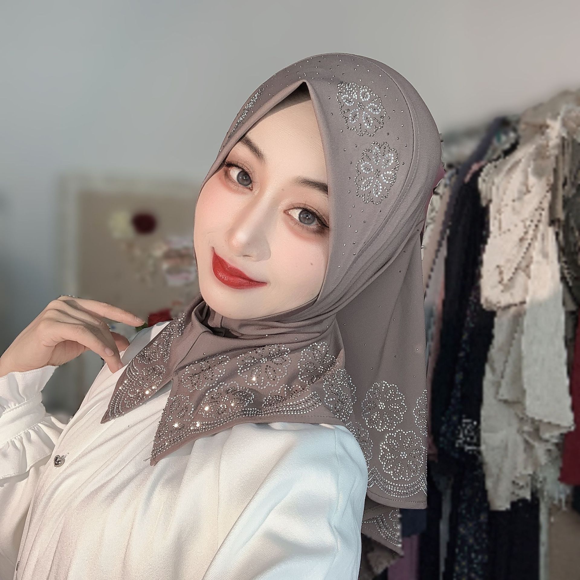 Ready To Wear Muslim Hijab Wom - огляд і ціна Women Fashion Designers